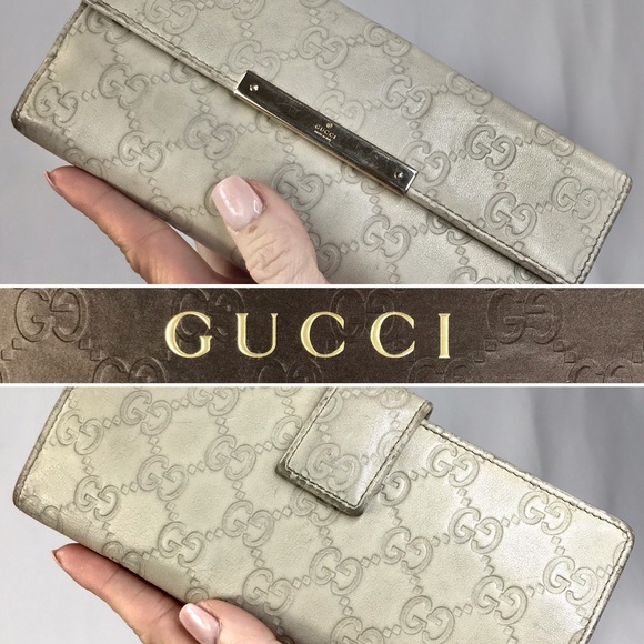 Gucci Handbags - AUTH GUCCI Guccissima Leather Continental Wallet
